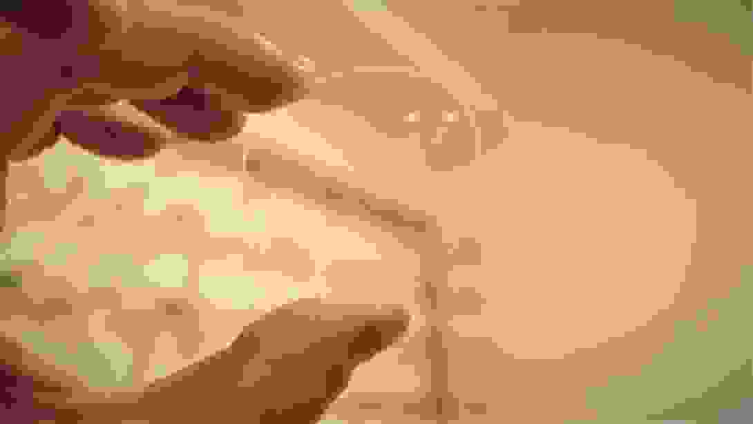 calibre_entre_les_doigts.jpg