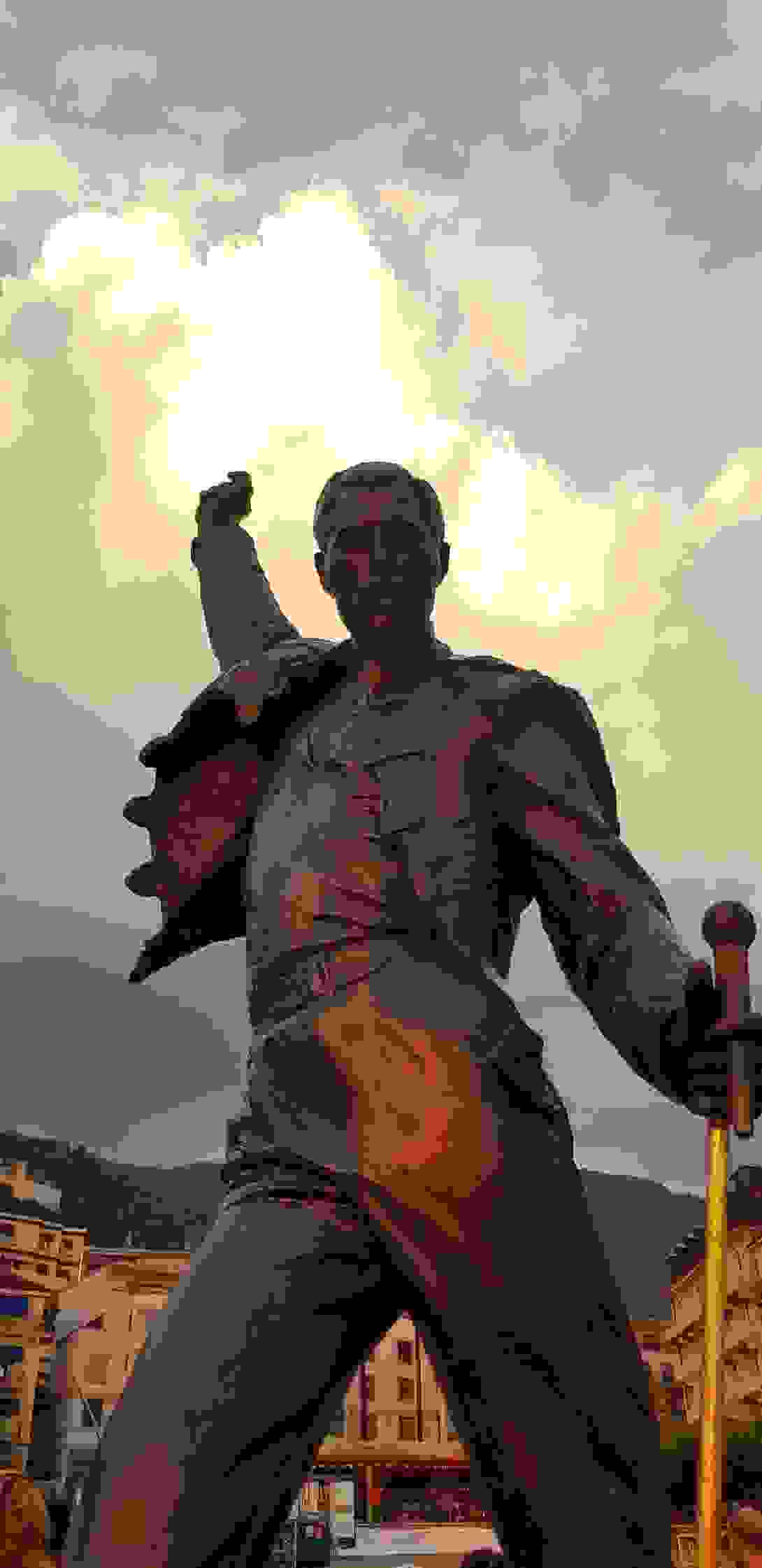 freddy-mercury-3666253.jpg