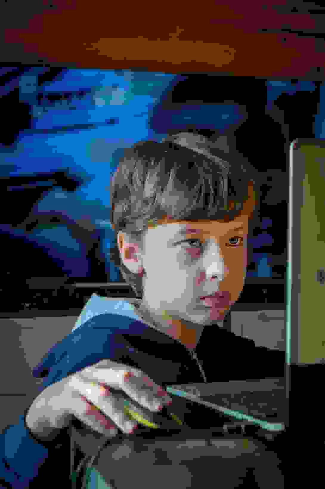 boy-6680406.jpg