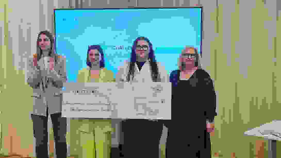 2e_place.jpg
