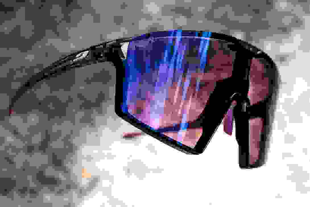 edge_j5623422.jpg