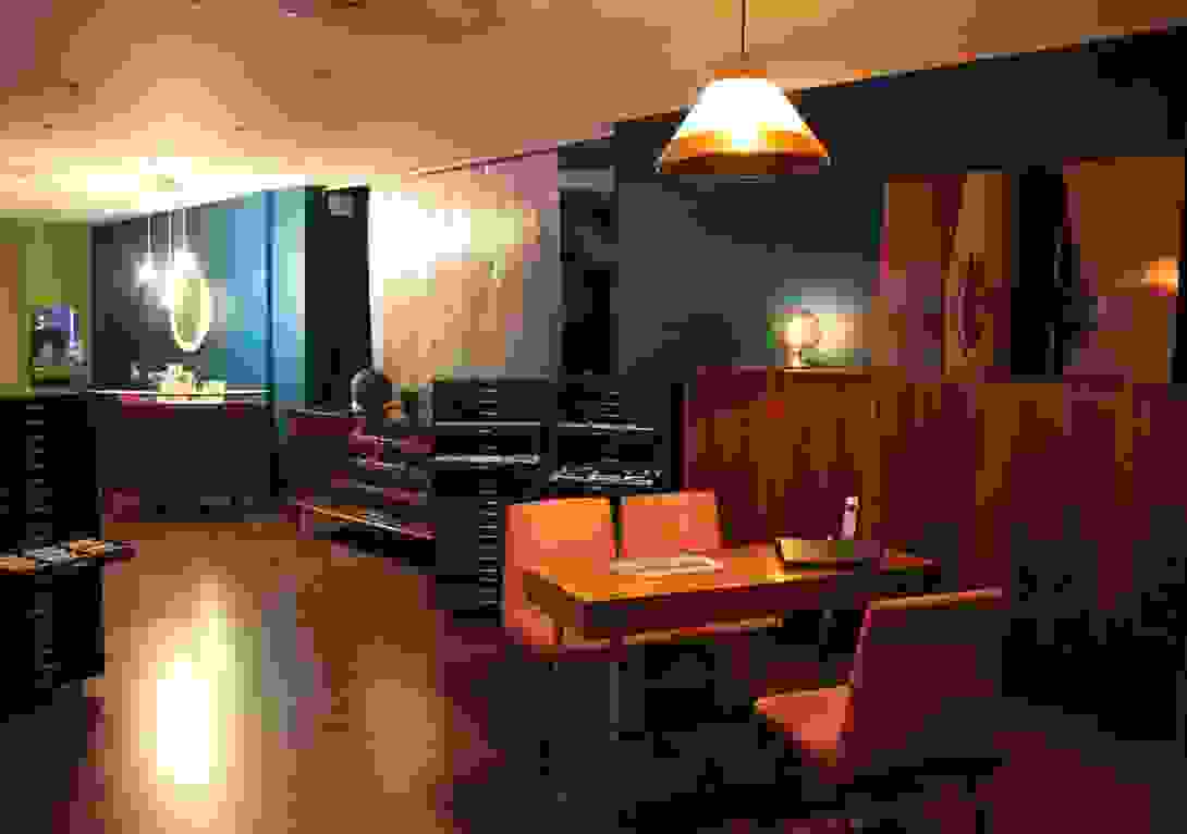 home_zoom_1.jpg
